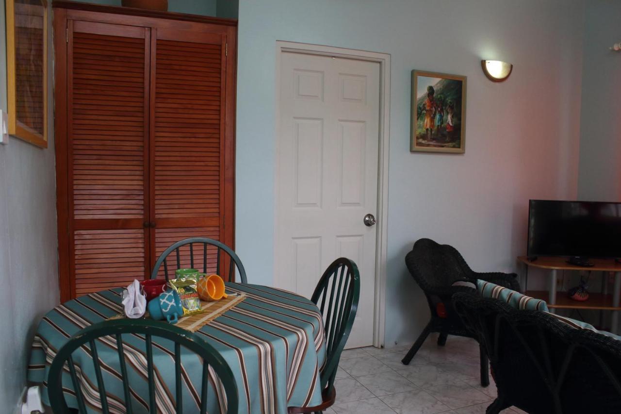 The Answin Apartment Roseau Exterior foto